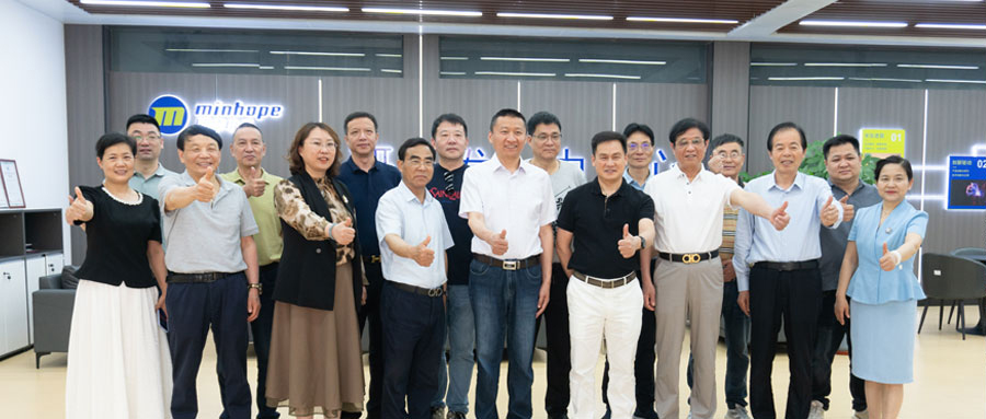 慈溪市生态环境保护协会考察组莅临明华电子参观调研